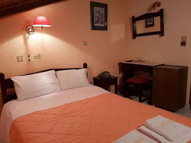 Imagen de la habitación del Hotel Apollo, Delfos. Foto 4