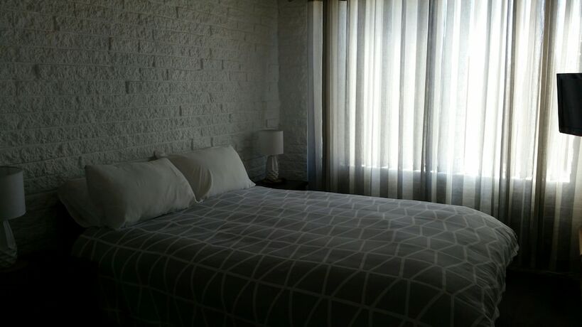 Imagen de la habitación del Hotel Apollo Holiday Units. Foto 19