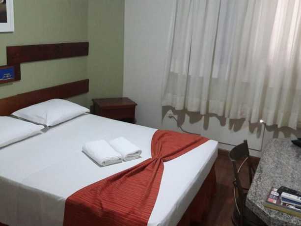 Imagen de la habitación del Hotel Apollo Inn Express. Foto 13