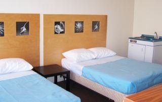 Imagen de la habitación del Hotel Apollo Inn. Foto 4