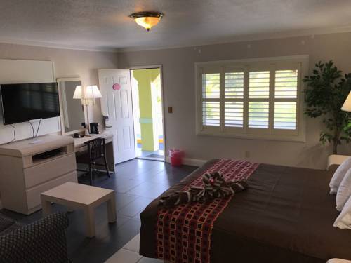 Imagen de la habitación del Hotel Apollo Inn Motel. Foto 16