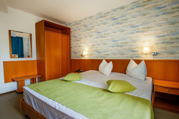 Imagen general del Hotel Apollo, MAMAIA. Foto 3