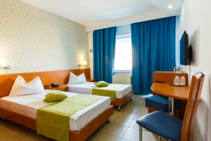 Imagen general del Hotel Apollo, MAMAIA. Foto 12