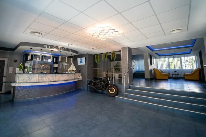 Imagen general del Hotel Apollo, MAMAIA. Foto 33