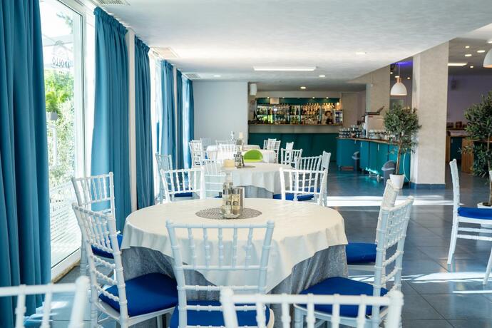 Imagen general del Hotel Apollo, MAMAIA. Foto 60
