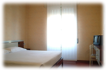 Imagen general del Hotel Apollo, MANTUA. Foto 4