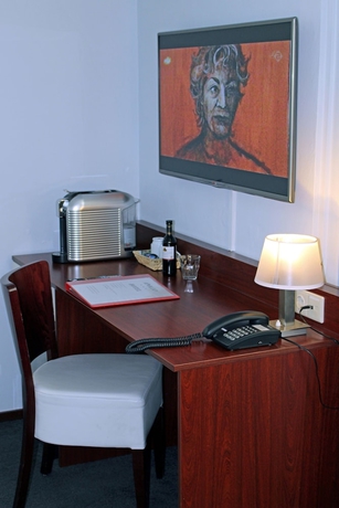 Imagen de la habitación del Hotel Apollo, Nijmegen. Foto 17