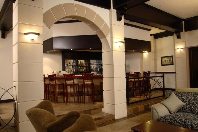 Imagen del bar/restaurante del Hotel Apollo, Randburg. Foto 3