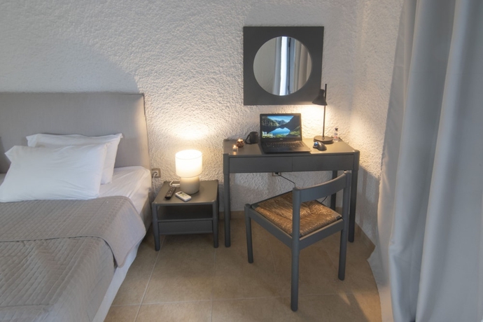 Imagen de la habitación del Hotel Apollo Resort, Aegina. Foto 8