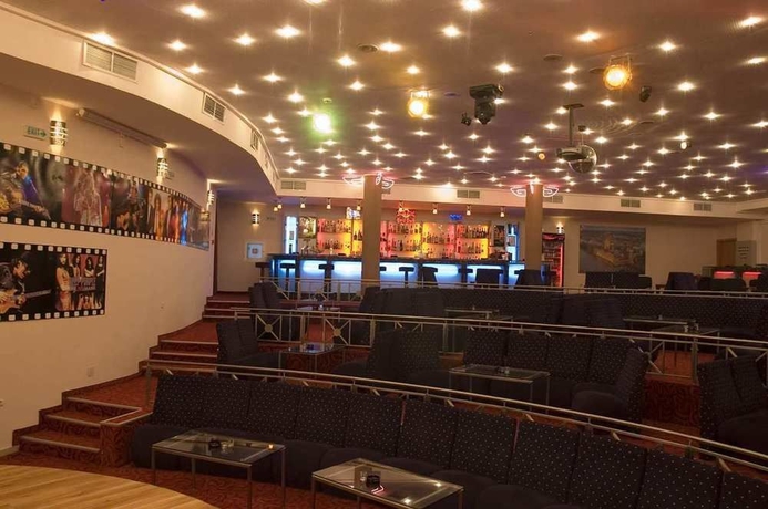 Imagen de los interiores del Hotel Apollo Spa Resort. Foto 13