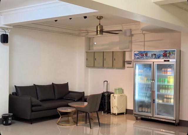 Imagen de los interiores del Hotel Apollo Vientiane. Foto 15