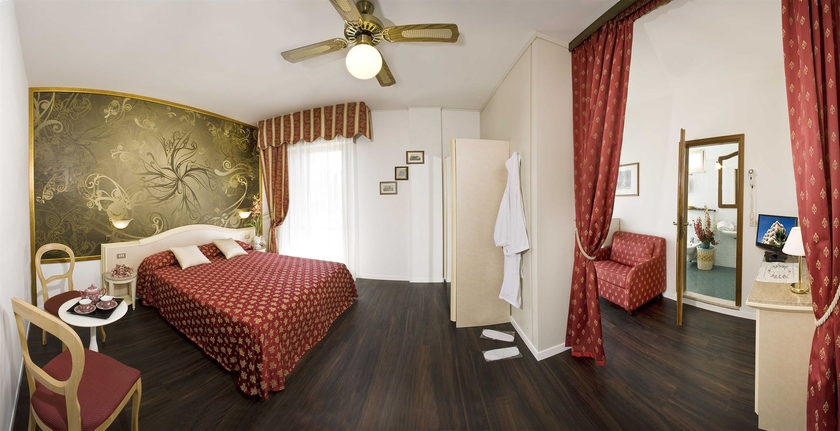 Imagen de la habitación del Hotel Apollo, Viserbella. Foto 4
