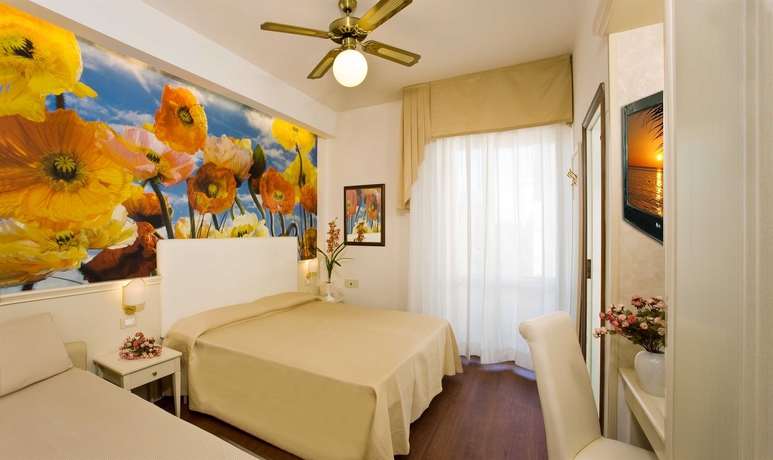 Imagen de la habitación del Hotel Apollo, Viserbella. Foto 5