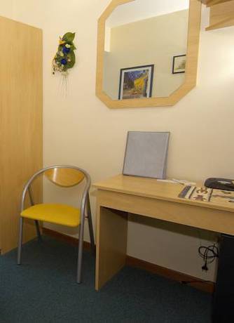 Imagen de la habitación del Hotel Apollo, Zutendaal. Foto 5