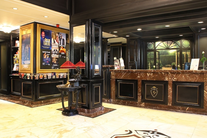 Imagen de los interiores del Hotel Apollofirst Boutique. Foto 19