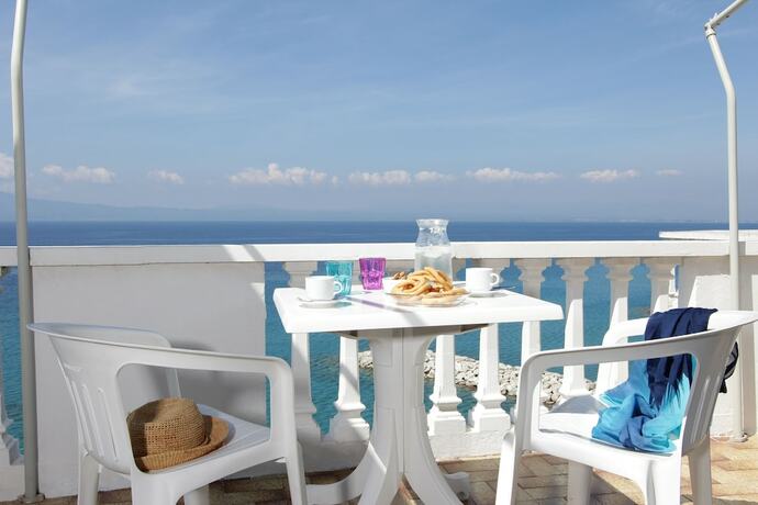 Imagen general del Hotel Apollon Apartments, Municipal Unit of Avia. Foto 5