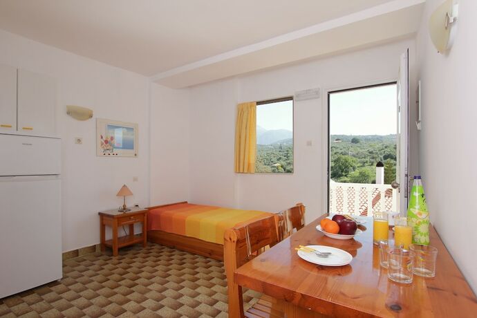 Imagen general del Hotel Apollon Apartments, Municipal Unit of Avia. Foto 9