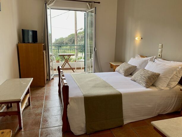 Imagen de la habitación del Hotel Apollon Corfu. Foto 17