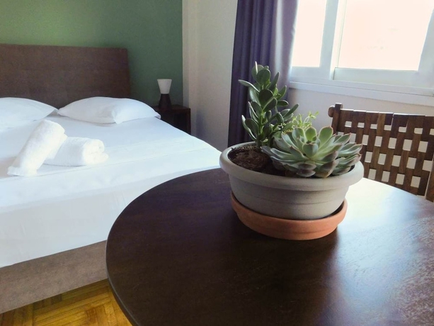 Imagen de la habitación del Hotel Apollon Filoxenia. Foto 8