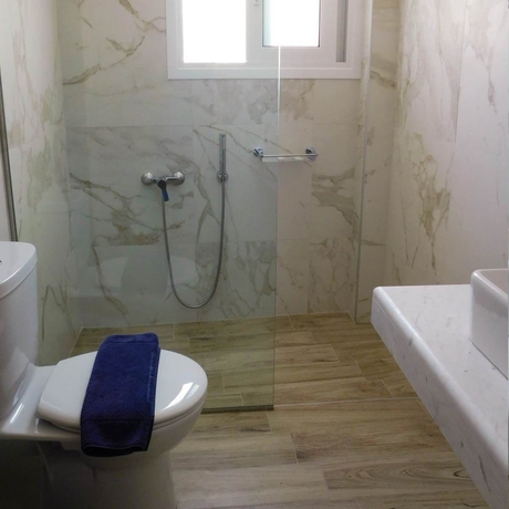 Imagen de la habitación del Hotel Apollon Filoxenia. Foto 18