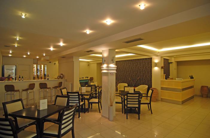 Imagen de los interiores del Hotel Apollon, Katerini. Foto 17