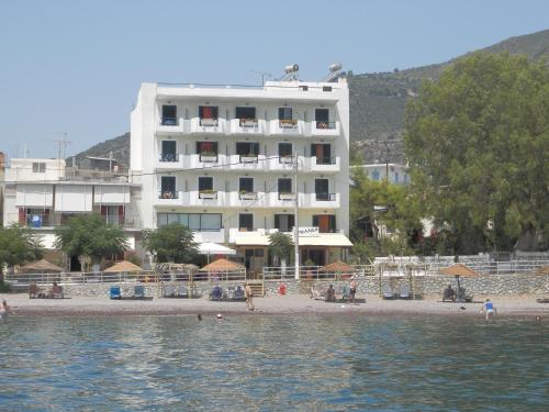 Imagen general del Hotel Apollon, Methana. Foto 5