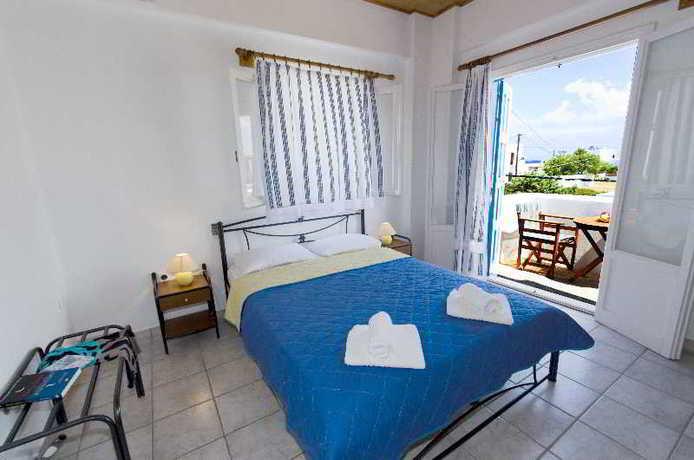 Imagen de la habitación del Hotel Apollon, Pollonia. Foto 4