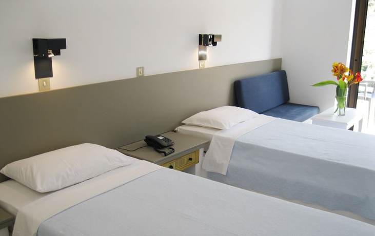 Imagen de la habitación del Hotel Apollon, Samos. Foto 7