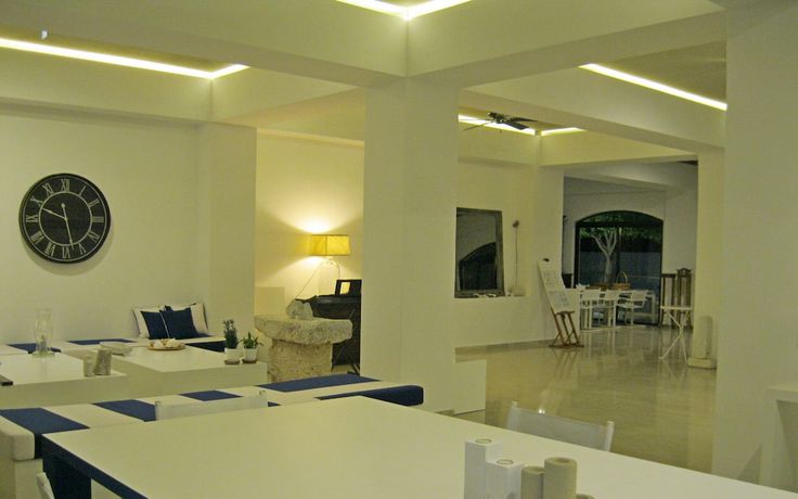 Imagen de los interiores del Hotel Apollon, Samos. Foto 13