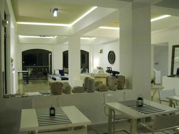 Imagen del bar/restaurante del Hotel Apollon, Samos. Foto 6