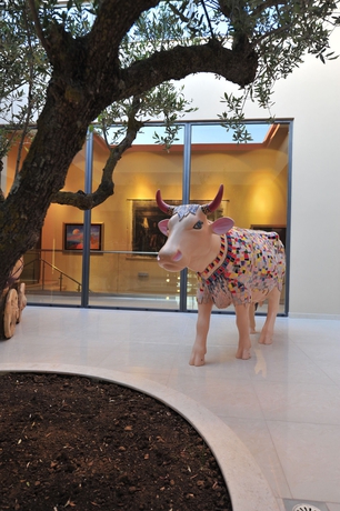 Imagen de los interiores del Hotel Apollonion Asterias Resort and Spa. Foto 13