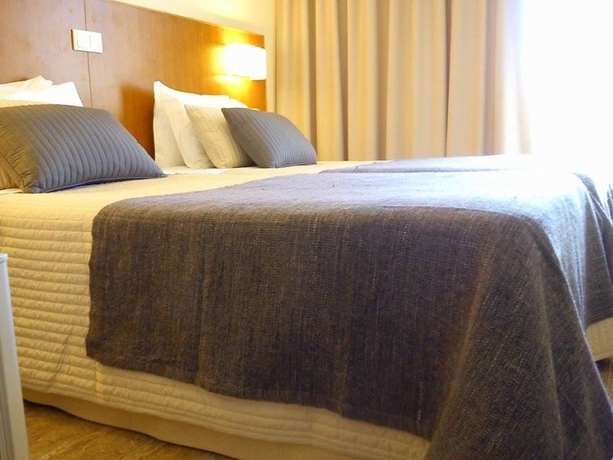 Imagen de la habitación del Hotel Apolo, Vila Real de Santo Antonio. Foto 5