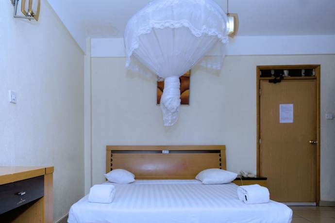 Imagen general del Hotel Aponye. Foto 1