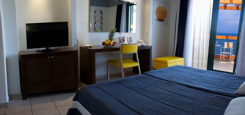 Imagen de la habitación del Hotel Apostolata Island Resort and Spa. Foto 8