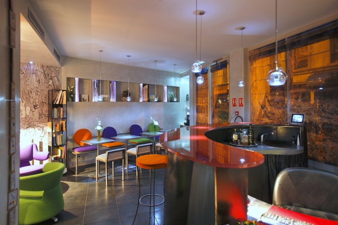 Imagen de los interiores del Hotel Apostrophe. Foto 19