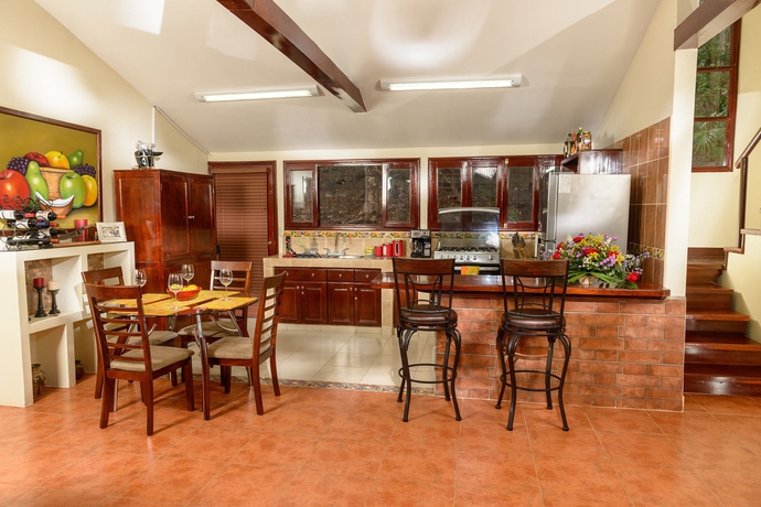 Imagen de la habitación del Hotel Apoyo Resort and Conference Center. Foto 8