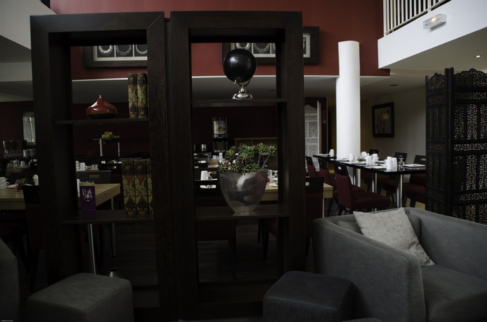 Imagen del bar/restaurante del Hotel Appart City Confort Marne La Vallée Val d Europe. Foto 6