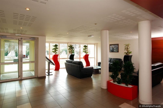 Imagen de los interiores del Hotel Appart City Poissy. Foto 16