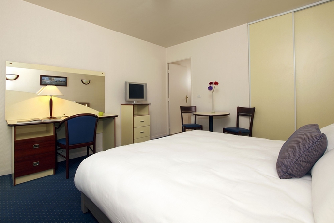 Imagen de la habitación del Hotel Appart City Poissy. Foto 5