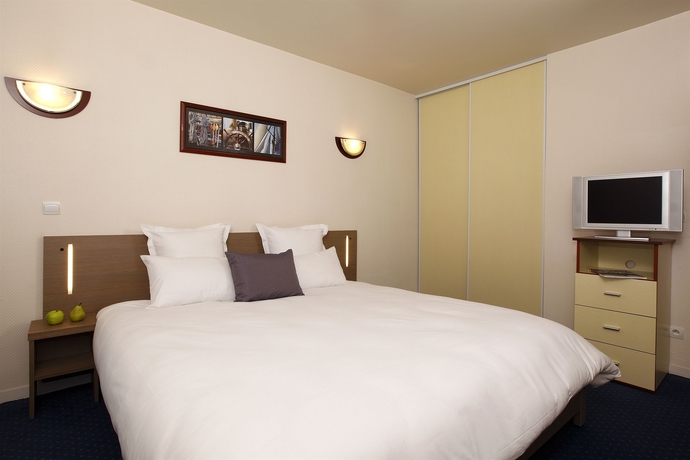 Imagen de la habitación del Hotel Appart City Poissy. Foto 12