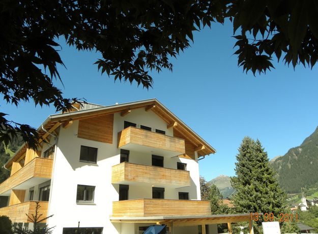 Imagen de los interiores del Hotel Appart Laijola. Foto 16