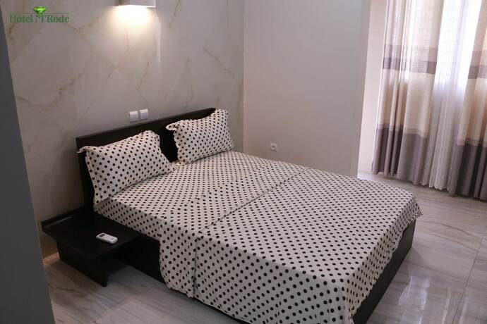 Imagen de la habitación del Hotel Appart MRode Baguida. Foto 17