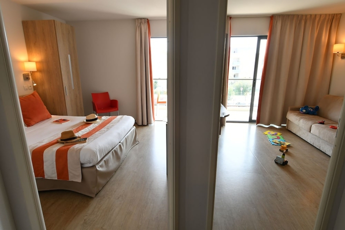 Imagen de la habitación del Hotel Appart Mer and Golf City Bordeaux Bruges. Foto 9