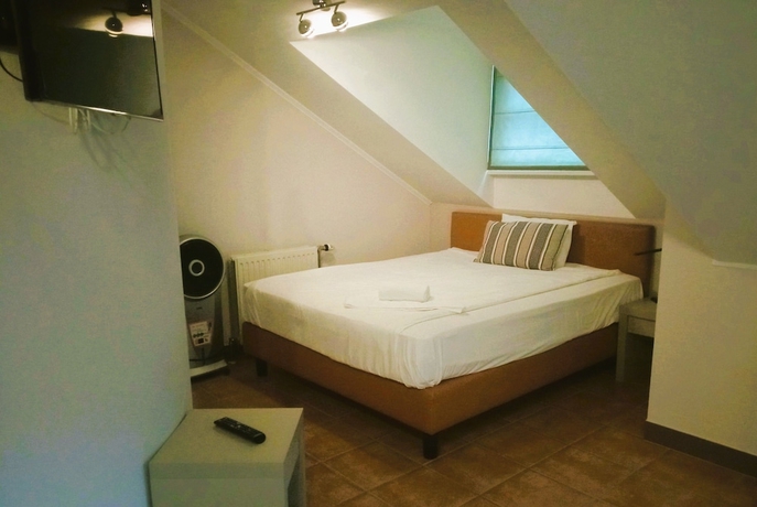 Imagen de la habitación del Hotel Appart-Gwendy. Foto 7