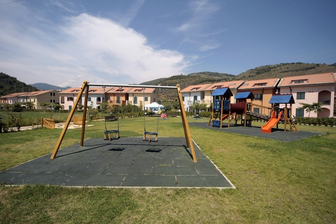 Imagen de los exteriores del Hotel Appartamenti Castellaro. Foto 15