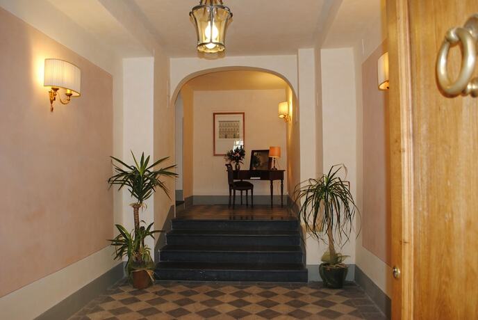 Imagen general del Hotel Appartamenti La Medicea. Foto 2