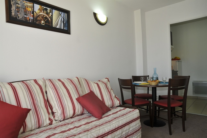 Imagen de los interiores del Hotel Appart'city Angoulême. Foto 6