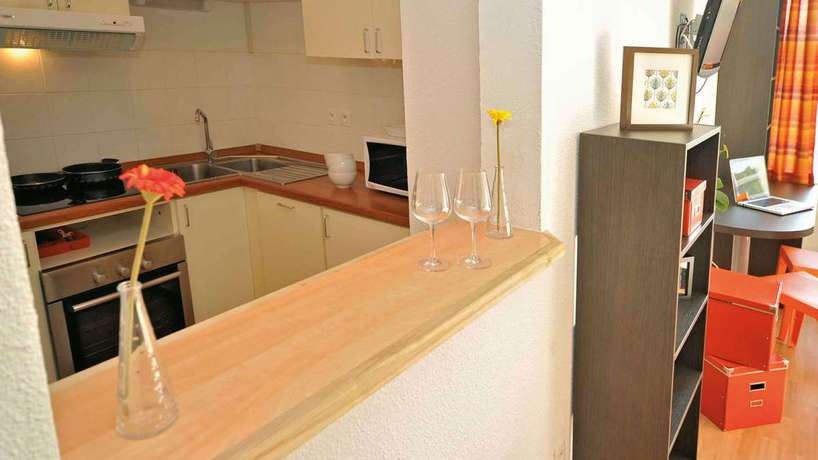 Imagen general del Hotel Appart'city Classic Bourg En Bresse. Foto 7