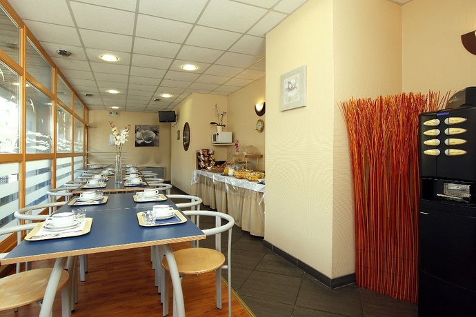 Imagen del bar/restaurante del Hotel Appart'city Classic Clermont Ferrand Centre. Foto 2