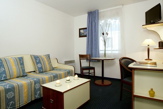 Imagen de los interiores del Hotel Appart'city Classic Saint Nazaire Centre. Foto 7